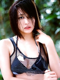 Mami Yamasaki perfect doll in colorful lingerie plays a lot