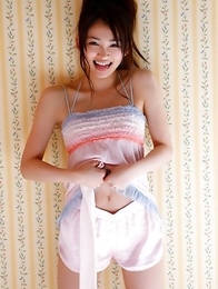 Rei Okamoto in sexy lingerie plays making soap bubbles