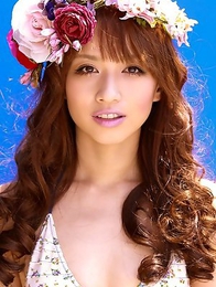 Maomi Yuuki is wild creature with sexy legs and hot cans